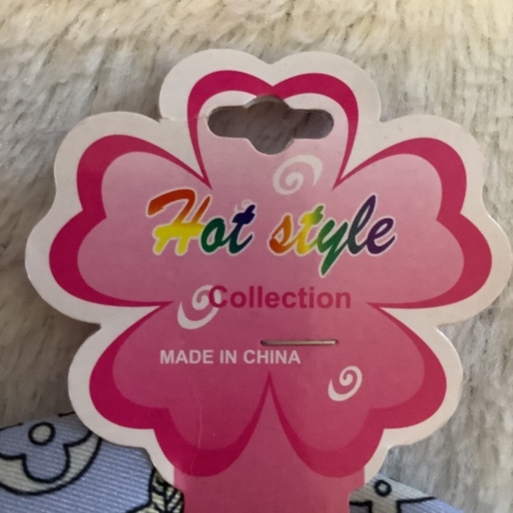 Small Multi Colored Hot Style Scarf - Picture 2 of 2